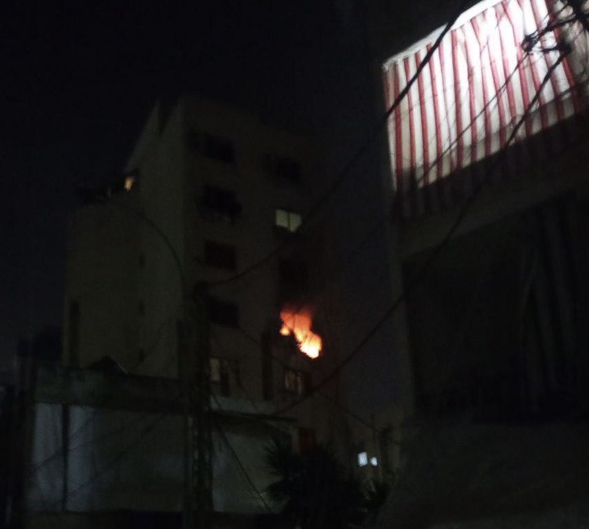 *بالصورة: استهداف شقة سكنية في برج حمود*