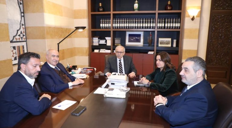 لقاء سلام – مخزومي: دعم لقرارات الحكومة وتحذير من التمديد للمجلس النيابي