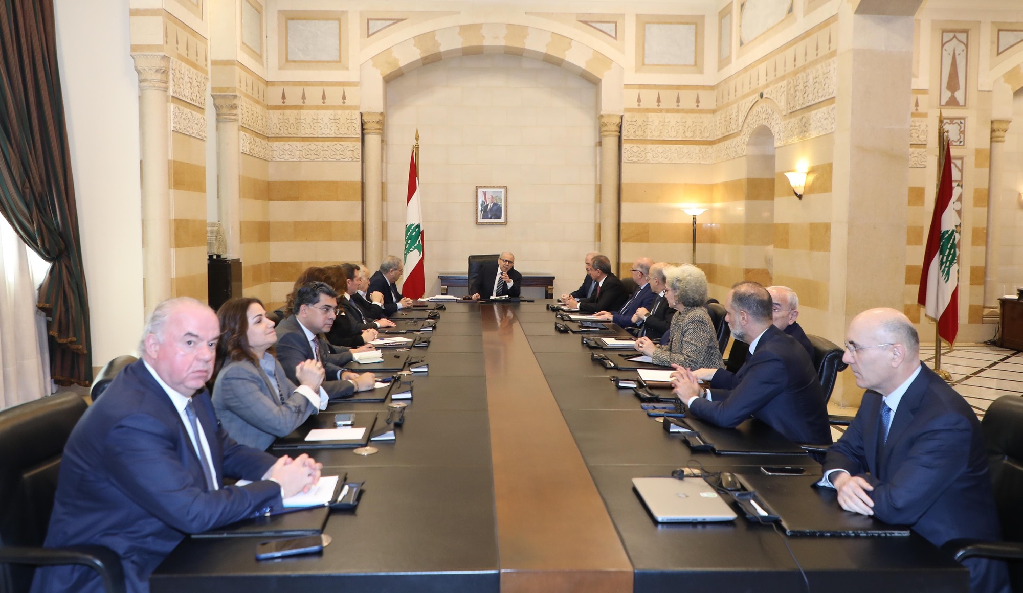 عقد رئيس مجلس الوزراء الدكتور نواف سلام صباح اليوم اللقاء الوزاري الدوري في السراي الكبير، لمتابعة التطورات السياسية وخطة الاستجابة لمتطلبات النزوح والإغاثة.