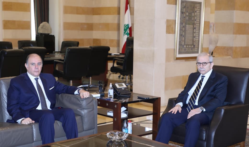 سلام يبحث مع حاكم مصرف لبنان تداعيات الحرب والإجراءات لحماية الاستقرار المالي