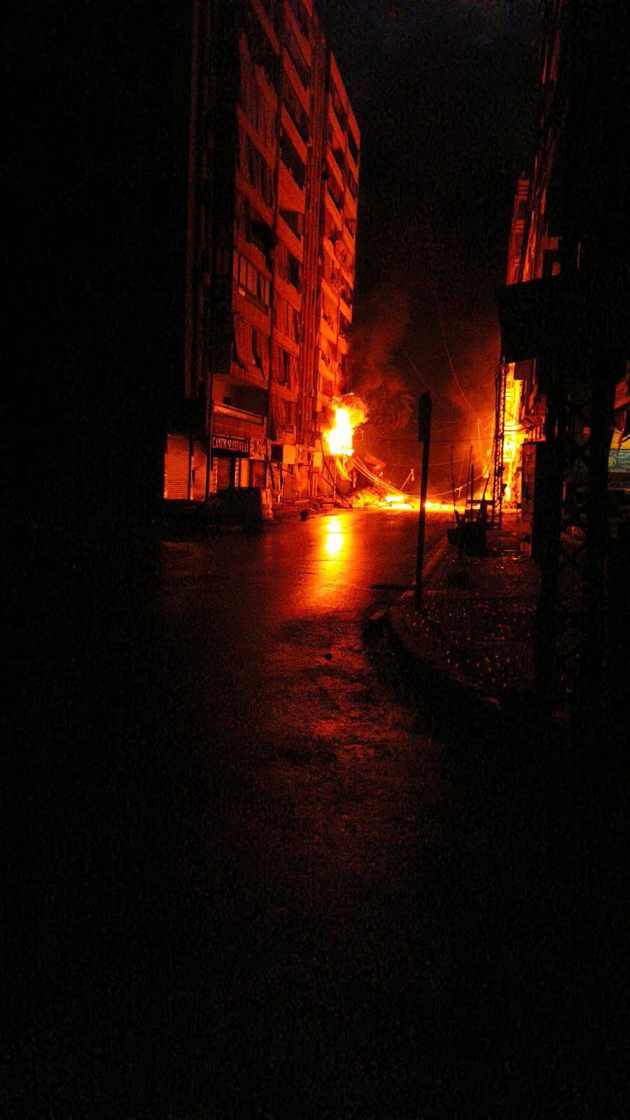 *بالصورة:الغارة إستهدفت شارع أبي طالب الكفاءات*