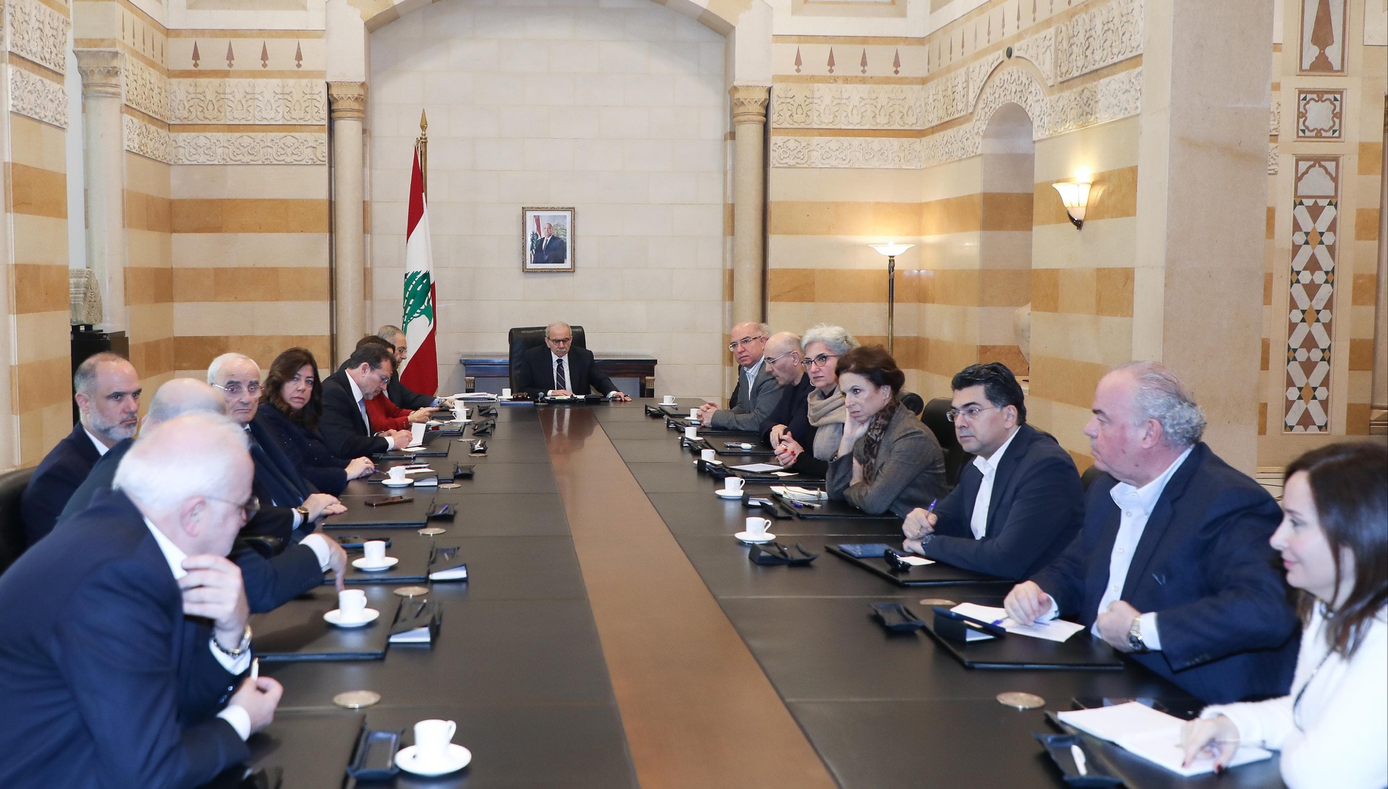 عقد رئيس مجلس الوزراء الدكتور نواف سلام صباح اليوم اللقاء الوزاري الدوري في السراي الكبير، لمتابعة التطورات السياسية وخطة الاستجابة لمتطلبات النزوح والإغاثة.