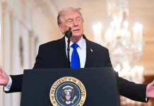 ترامب: لقد قتلت خامنئي قبل أن يقتلني