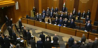 نواب يتقدمون بمراجعة طعن لإبطال قانون تمديد ولاية مجلس النواب