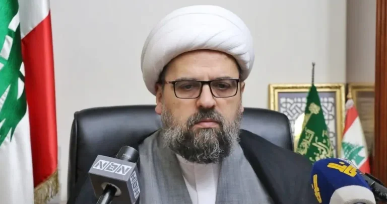 قبلان في رسالة العيد: الجيش اللبناني يتلهّف للقتال لولا القرار السياسي الذي يمنعه من ذلك ولا خيار إلا “اتفاق وقف النار” وفقط