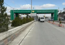 توقف حركة المرور عبر المصنع بعد تهديد إسرائيلي باستهدافه