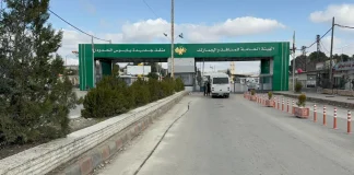 توقف حركة المرور عبر المصنع بعد تهديد إسرائيلي باستهدافه