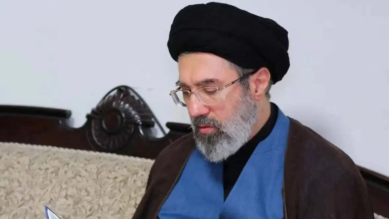 المرشد الأعلى الجديد لإيران بخير رغم إصابته في الحرب