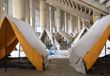 بيروت تدق جرس الإنذار.. “قنبلة موقوتة” في قلب العاصمة