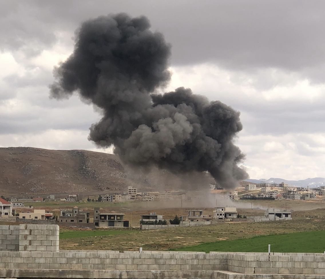 “الوكالة الوطنية”: ٤ شهداء في غارة استهدفت مبنى على الطريق السريع زفتا النبطية وشهيد في غارة إسرائيلية على بلدة القصيبة