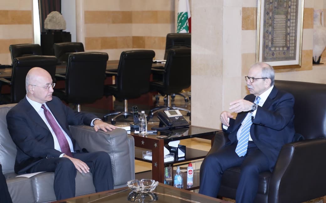 الأمم المتحدة تؤكد دعمها للبنان في ظلّ الأزمات الإنسانية: لقاء بين الرئيس نواف سلام والمفوض السامي لشؤون اللاجئين برهم صالح