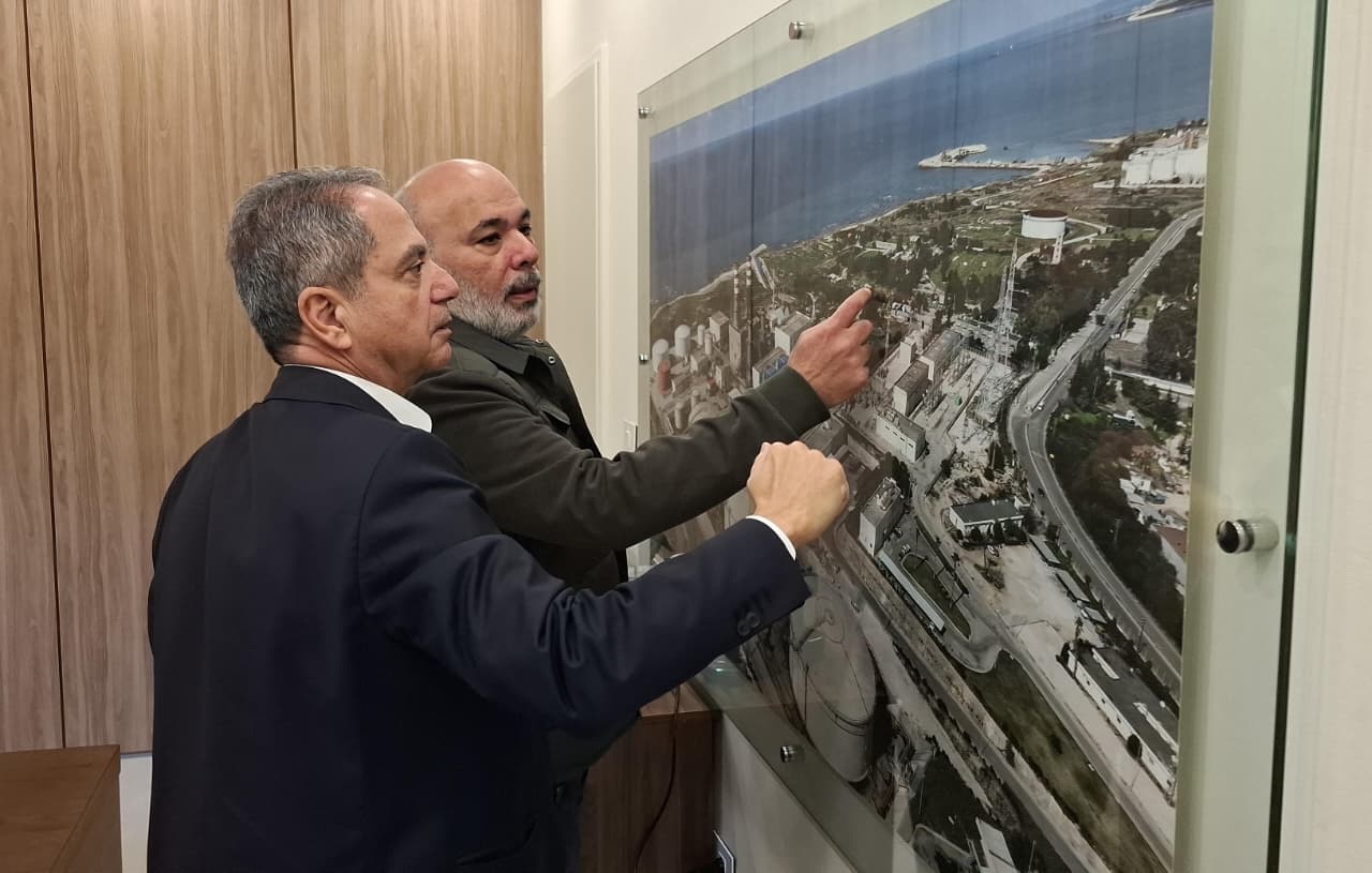 الصدي يتفقد منشآت ومعمل الزهراني