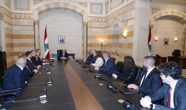 معوض من السراي: دعم لنواف سلام وخيار الدولة بوجه السلاح غير الشرعي