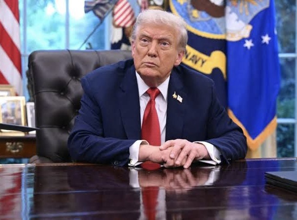 *ترامب يرفض الاعتذار ويهاجم البابا لاوون: مواقفه بشأن إيران’خاطئة وضعيفة*