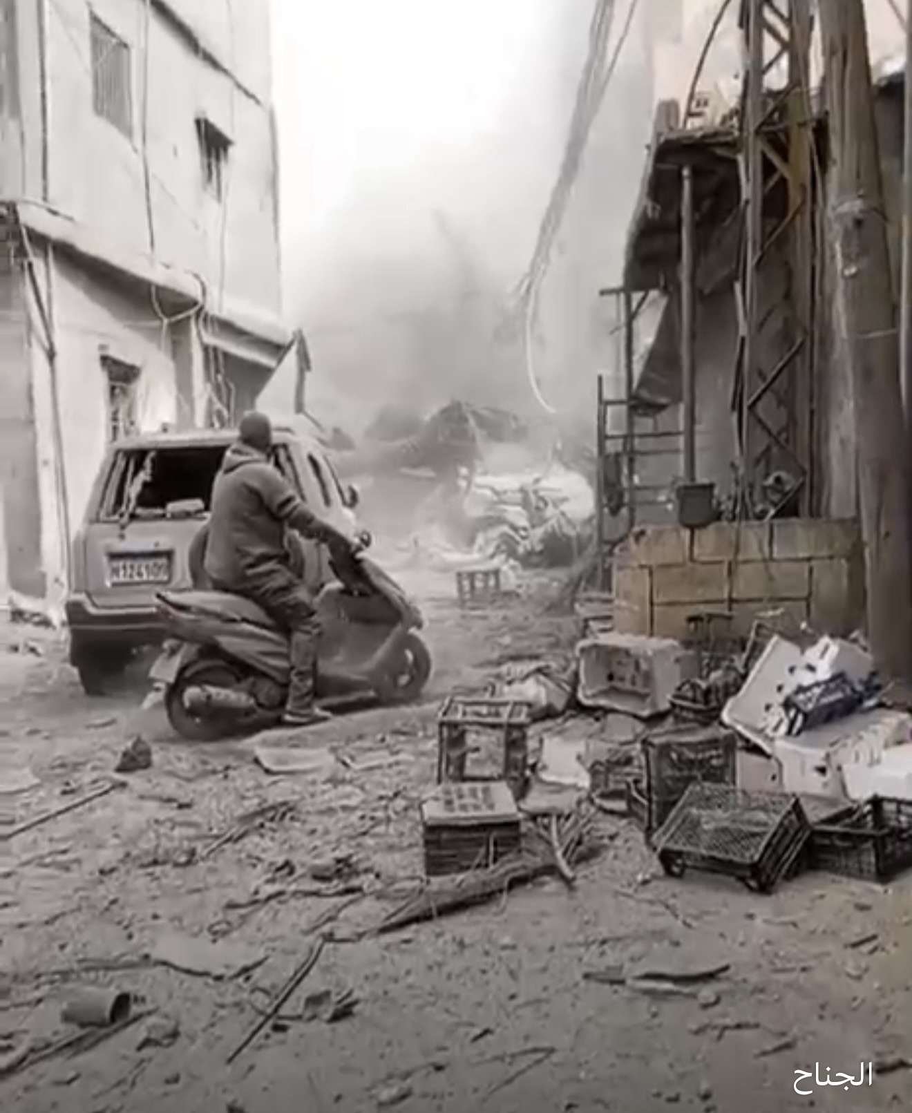 *وزارة الصحة اللبنانية: 5 شهداء’ بينهم طفلة واثنان سودانيان و 52 جريحًا جراء الغارة على منطقة الجناح*