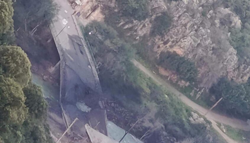 *تصعيد في الجنوب: غارة إسرائيلية’ تستهدف مجرى نهر الليطاني باتجاه طيرفلسيه*