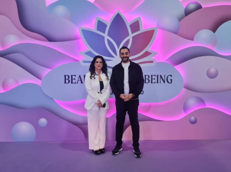 أبو حيدر زائراً منتدى الجمال والصحة النفسية Beauty & Wellbeing Forum : فعل إرادة وحياة رغم كل شيء يمر على لبنان