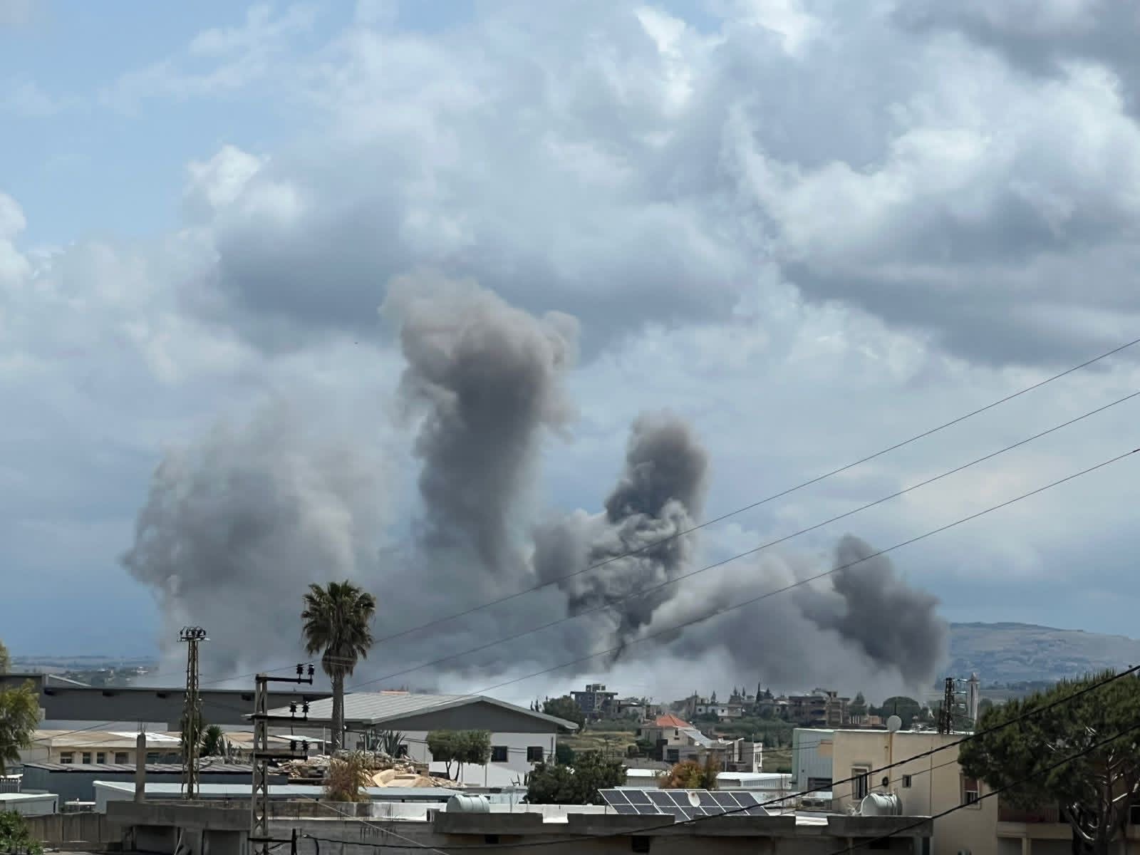 *تصعيد جنوبي: قصف مدفعي على صديقين وزبقين وغارة على الغندورية واخرى بين برج رحال والعباسية*