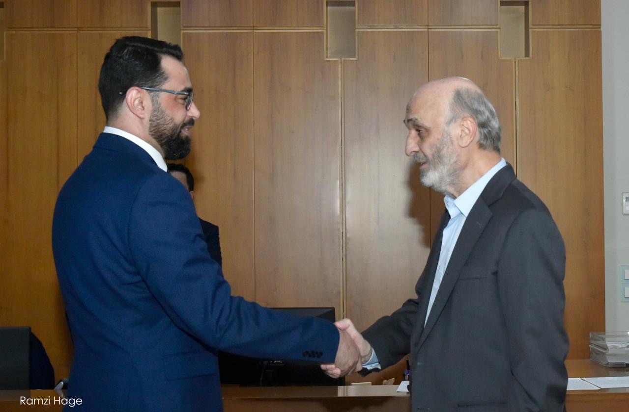 جعجع يستقبل القائم بالأعمال السوري في معراب…