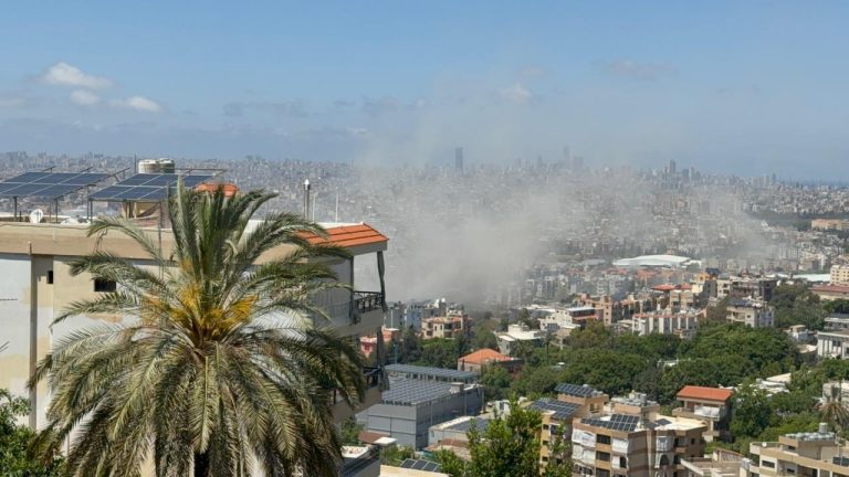 بالفيديو – 3 ضحايا بينهم سيدة وطفلتها الرضيعة في الغارة على الشويفات.. من المستهدف؟