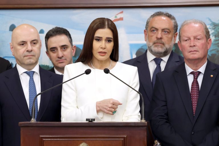 جعجع من بعبدا : وصلنا الى التفاوض بسبب تورط حزب الله في الحرب دفاعاً عن بلد آخر