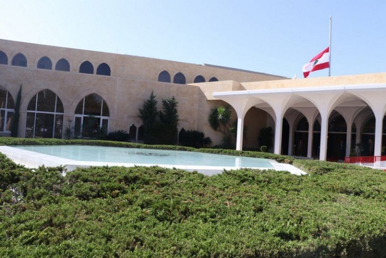 جلسة لمجلس الوزراء في قصر بعبدا الجمعة