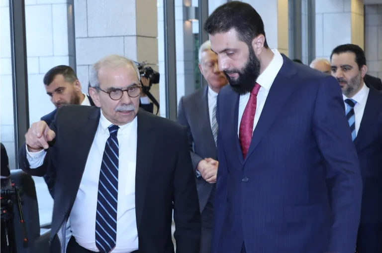 لبنان يبحث عن جدول زمني للانسحاب الإسرائيلي… وسلام الى دمشق